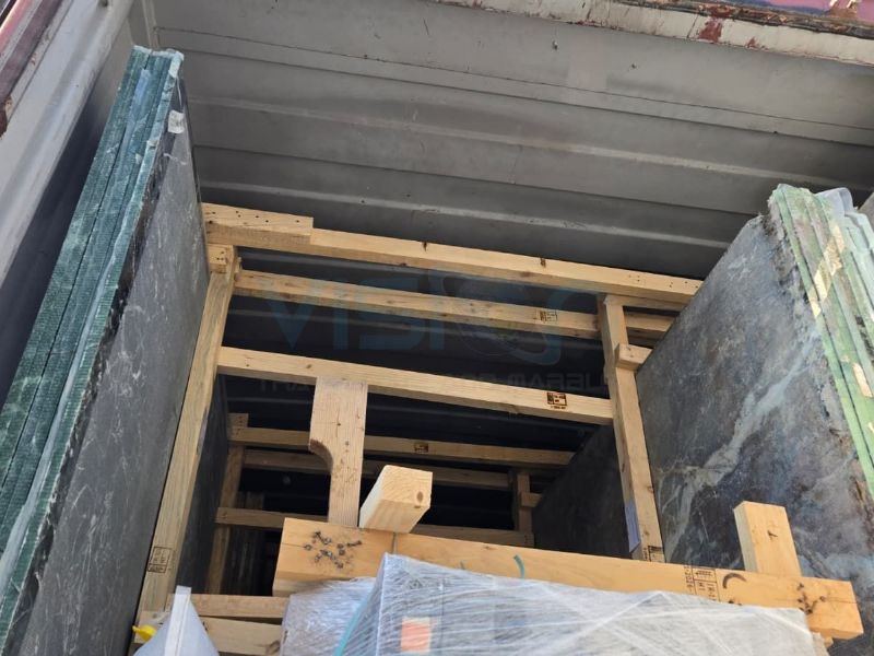 Secure Logistics, Flawless Delivery: Key Considerations in Marble and Slab Shipping
